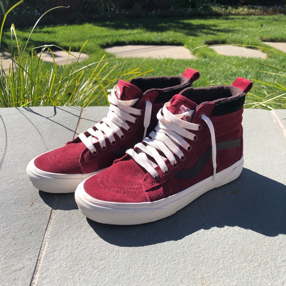 LIMITED EDITION Maroon Sk8-Hi High Top Vans